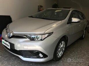 Toyota Auris TS 1.8 Hybrid Business ARGENTO