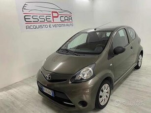 TOYOTA Aygo 1.0 12V VVT-i 3 porte Lounge