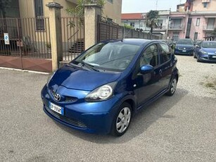 Toyota Aygo 1.0 12V VVT-i 5 porte