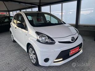 Toyota Aygo 1.0 12V VVT-i 5 porte Lounge Connect