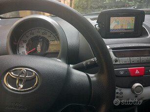 Toyota Aygo 1.0 5 porte 98000km connect