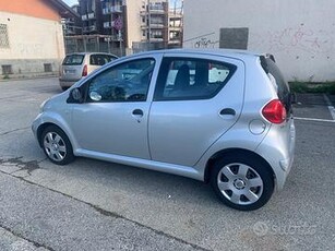 TOYOTA AYGO 1.0 benzina 68cv 5porte KM74000