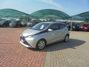 TOYOTA Aygo 1.0 VVT-i 69 CV 3 porte x-play