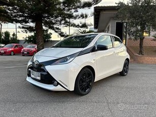 Toyota Aygo 1.0 VVT-i 69 CV 5 porte x-play