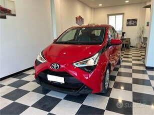 Toyota Aygo Connect 1.0 VVT-i 72 CV 5 porte AppleC