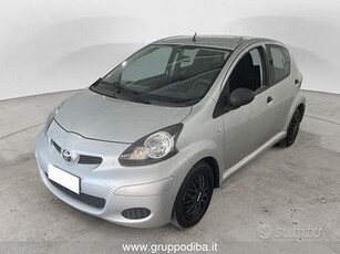 Toyota Aygo I 2005 Benzina 5p 1.0 Now Connect