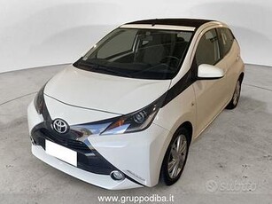 Toyota Aygo II 2014 5p 1.0 x-wave my15