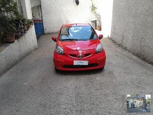 TOYOTA - Aygo - turbodiesel 5 porte Sol