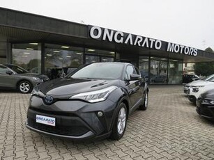 TOYOTA C-HR 1.8 Hybrid E-CVT Business