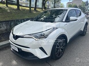 TOYOTA C-HR 1.8 Hybrid E-CVT Lounge