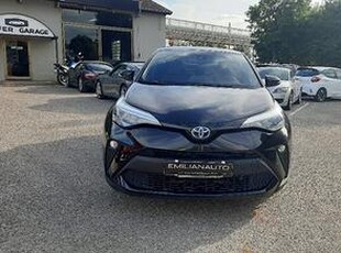 TOYOTA C-HR 1.8 Hybrid E-CVT Trend