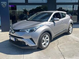 TOYOTA C-HR 2016 - C-HR 1.8h Active 2wd e-cvt