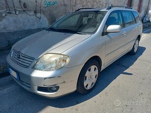 TOYOTA Corolla 1.4 TD 90cv Automatica - 2006