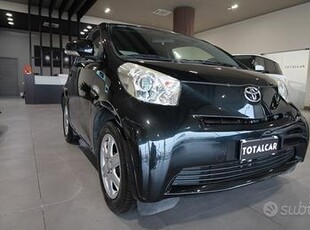 TOYOTA IQ 900 68 CV