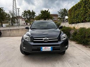 Toyota RAV 4 2.2 D-4D 177 CV Luxury