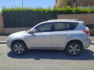 Toyota RAV4 2.2 D-4D CAT 177CV