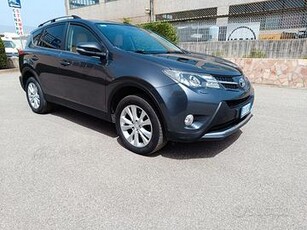 Toyota rav4 awd lounge edition in garanzia