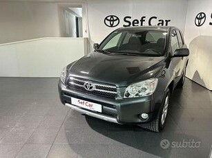 Toyota RAV4 Crossover 2.0 aut. Sol + NAVIGATORE