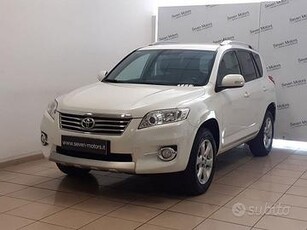 Toyota RAV4 Crossport 2.2 D-4D 150 CV Lounge