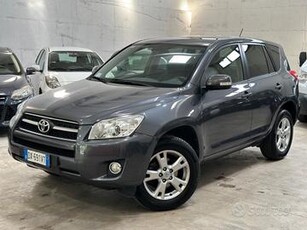 Toyota RAV4 CROSSVER 2.2 D-4D 150 CV DPF LUXURY 4x