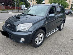 Toyota Rav4 full optional