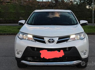 Toyota suv rav 4