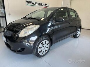 TOYOTA Yaris 1.0 5 porte Sol *CLIMA*OK NEOPATENT