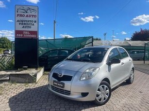 Toyota Yaris 1.0 5P NEOPATENTATI