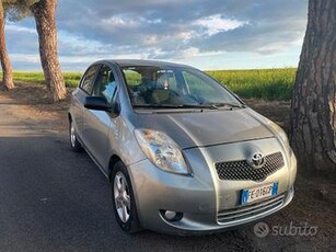 Toyota Yaris 1.3 5 porte