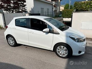 Toyota Yaris 1.4 D4-D cambio automatico