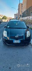 TOYOTA Yaris - 2007