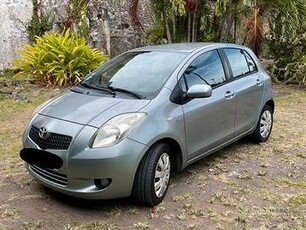 TOYOTA Yaris - 2008