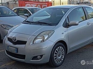 Toyota Yaris 2011