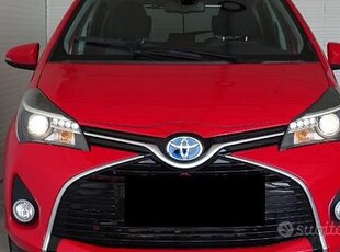 TOYOTA Yaris - 2016