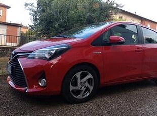 TOYOTA Yaris - 2017