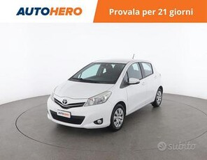 TOYOTA Yaris CR61582