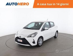 TOYOTA Yaris DF57210