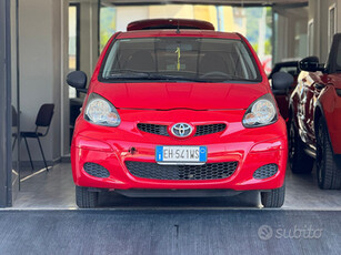 Toyta Aygo 1.0 benzina Red Edition