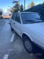 Usato 1990 Alfa Romeo 33 Benzin (3.600 €)