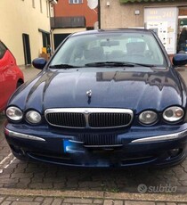 Usato 2002 Jaguar X-type 2.5 LPG_Hybrid 196 CV (7.000 €)