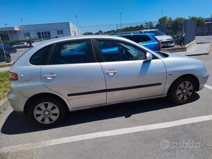 Usato 2003 Seat Ibiza 1.4 Diesel 75 CV (2.000 €)