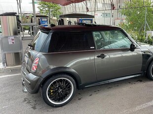 Usato 2005 Mini Cooper 1.4 Diesel 88 CV (5.900 €)