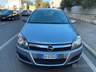 Usato 2006 Opel Astra 1.2 Diesel 90 CV (5.500 €)