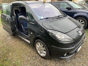 Usato 2008 Peugeot 1007 1.6 Diesel 109 CV (1.899 €)