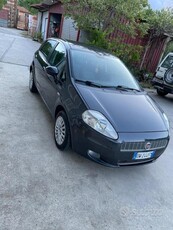 Usato 2009 Fiat Grande Punto 1.2 Diesel 75 CV (4.700 €)