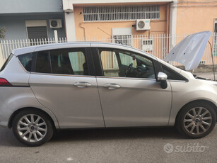 Usato 2012 Ford B-MAX 1.0 Benzin 100 CV (6.200 €)