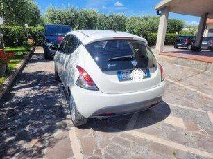 Usato 2012 Lancia Ypsilon 1.2 LPG_Hybrid 69 CV (7.800 €)