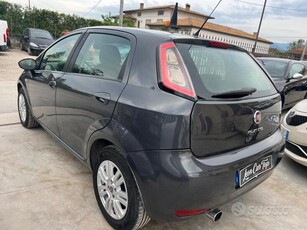 Usato 2013 Fiat Punto 1.2 Benzin 69 CV (4.999 €)