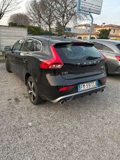 Usato 2017 Volvo V40 2.0 Diesel 120 CV (17.000 €)