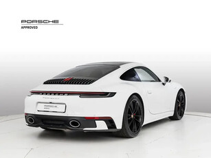 Usato 2019 Porsche 911 Carrera 4S 3.0 Benzin (142.992 €)